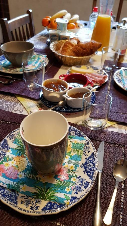 לינה וארוחת בוקר גיילאק Au Nid De La Madeleine מראה חיצוני תמונה